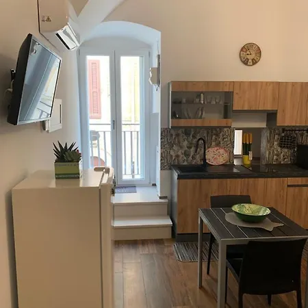 Luna * Ruvo di Puglia